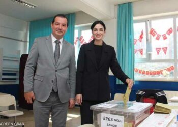 سيدا ساريباش.. ملكة جمال تفوز في إنتخابات البرلمان التركي