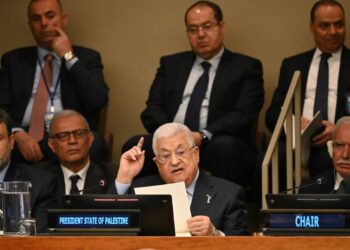 عباس يطالب في ذكرى النكبة بـتعليق عضوية إسرائيل في الأمم المتحدة على خلفية إعتدائها على الفلسطينيين وإحتلالها أراضي فلسطينية