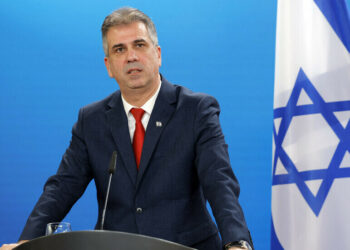 إسرائيل تقول أنها تلقت طلبا من القاهرة لوقف إطلاق النار مع غزة.. وتؤكد: لدينا مع مصر تعاون أمني وطيد ونقوم بدراسة الأمر