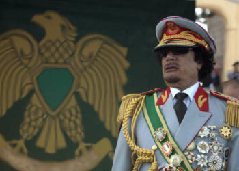 وثائق هيلاري كلينتون المُسرّبة.. قتل القذافي بسبب مشروع الولايات المتحدة الإفريقيّة !!!