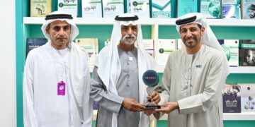 مركز “تريندز” يسدل الستار على مشاركة ناجحة في أبوظبي للكتاب متوجا بجائزة الإستدامة