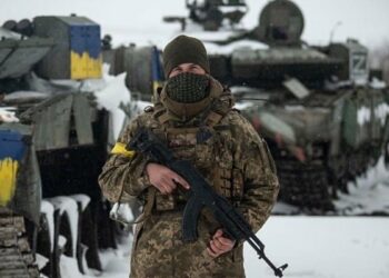 الجيش الروسي يعلن التصدي لمحاولة “غزو” أوكرانية لأراضٍ روسية شارك فيها عشرات الجنود والدبابات