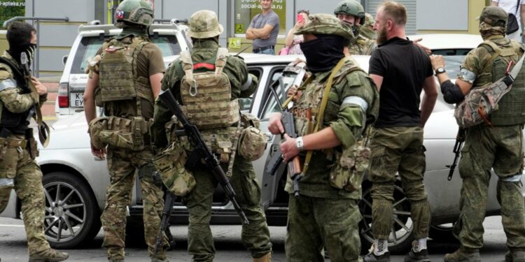 بريطانيا تعتزم تصنيف مجموعة “فاغنر” الروسية “منظمة إرهابية”