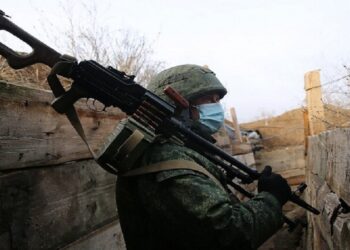 الإنتربول يحذر: الأسلحة المرسلة إلى أوكرانيا قد تجد طريقها إلى وجهات أخرى