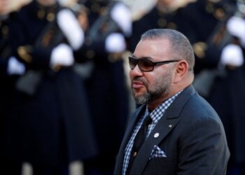 ترقّب عودة الملك المغربي محمد السادس من فرنسا بعد الزلزال العنيف الذي ضرب المغرب وخلّف أكثر من 1000 قتيل وماكرون وزعماء العالم يعرضون المساعدة