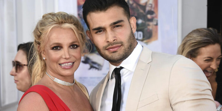 بريتني سبيرز توجه إتهامًا غريبًا لطليقها سام أصغري