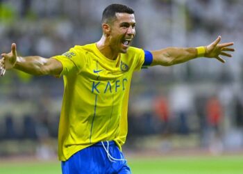 رونالدو يتحدث عن “شرط” إستمراره في الملاعب