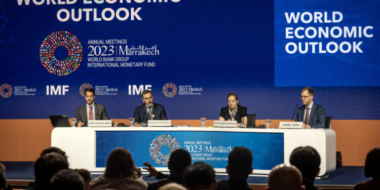 صندوق النقد الدولي يتوقع تراجع النمو إلى 2 % في الشرق الأوسط وشمال إفريقيا