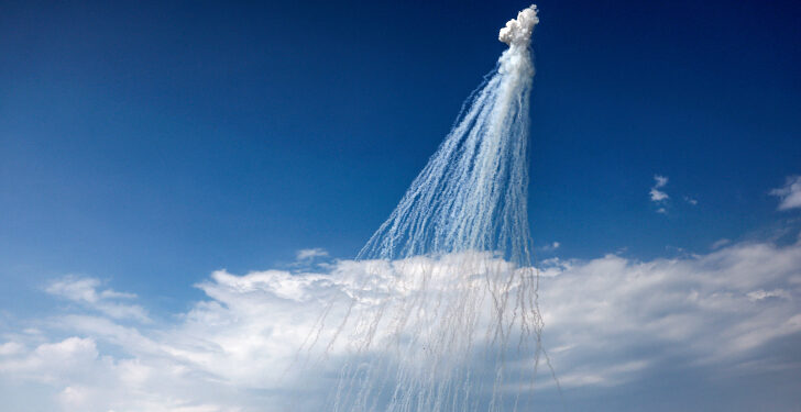 “العفو الدولية” تؤكد إستخدام إسرائيل الفوسفور الأبيض في غزة