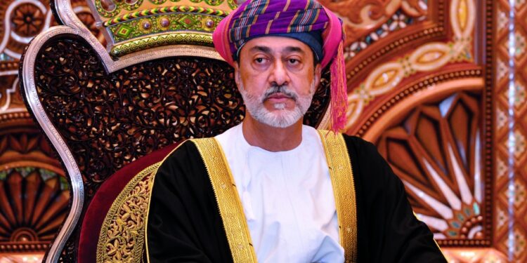 سلطان عمان يؤكد تضامن سلطنة عُمان مع الشعب الفلسطيني ويدعم جهود رفع الحصار عن غزة وباقي الأراضي الفلسطينية