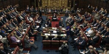 في ظل الموقف البريطاني الرسمي السلبي.. ندوة عالمية أولى في مجلس اللوردات البريطاني عن حرب الإبادة في قطاع غزة