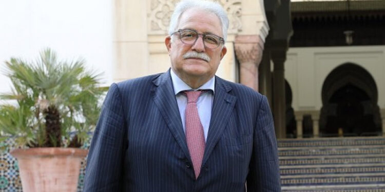 هجوم إسلامي جزائري حاد على عميد مسجد باريس بسبب إدانته «طوفان الأقصى»