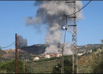 الوكالة الوطنية للإعلام اللبنانية: 4 شهداء جراء استهداف إسرائيلي لسيارة في الجنوب بالقرب من الحدود