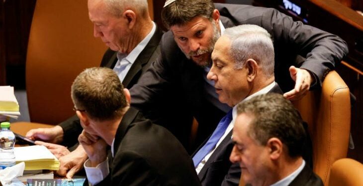 جدل وصراخ وخلافات داخل الكنيست الإسرائيلي بسبب مشروع قانون لإعدام أسرى فلسطينيين المثير للجدل.. بن غفير يريد “قطع الرؤوس” ويقول ان صفقة التبادل المرتقبة مع “حماس”ستجلب لنا كارثة