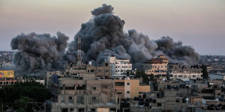 7 أعضاء في مجلس الشيوخ لـ بايدن : تصعيد إسرائيل يؤجج الغضب ويهدد مصالح أمريكية