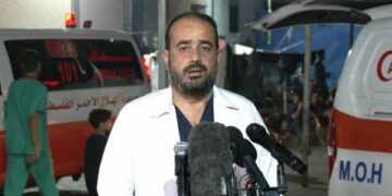 مخابرات الجيش الإسرائيلي تعتقل مدير مستشفى الشفاء في غزة وعدد من الكوادر خلال عملية إجلاء مرضى وتنقلهم للتحقيق