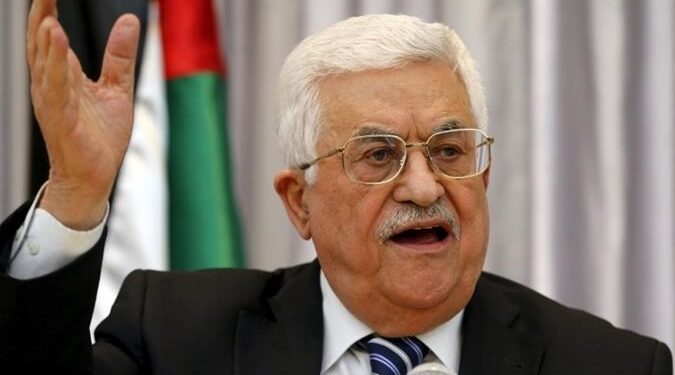 أين حركة “فتح” من حرب غزة؟؟ وما سبب موقف السلطة الفلسطينية “الضعيف”؟؟ غضب عارم بالضفة وخلافات وتهديدات داخل “فتح” ودعوات للعصيان والتمرد و”أبو مازن” أمام أصعب التحديات