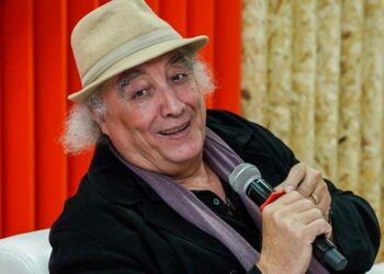 روائي جزائري يفوز بجائزة السلطان قابوس للثقافة والفنون والآداب