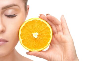 7 فيتامينات لبشرة متوهجة .. أحرصي على تضمينها في نظامك الغذائي