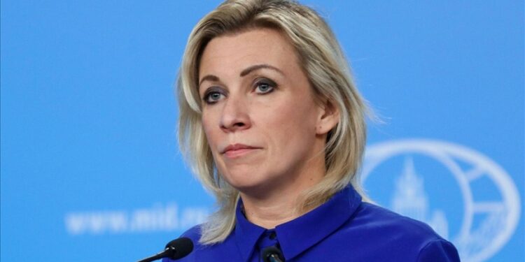 روسيا تندد بالهجوم الإسرائيلي “الإستفزازي والخطير” على مطار دمشق وتحذر من تفاقم التوتر في المنطقة المشتعلة بالفعل بسبب الحرب في غزة