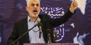 “حماس” وافقت على إستئناف مفاوضات إطلاق سراح “الرهائن” مقابل هذا الشرط… “أكسيوس” يكشف تفاصيل جديدة.. و”الكابينت” ناقش مقترح الوساطة القطرية