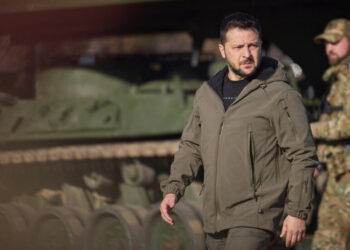 زيلينسكي يلغي بصورة مفاجئة خطاباً كان مقرّرا أن يوجّهه للكونغرس الأميركي لطلب مساعدات جديدة تكتسي أهمية كبرى لكييف