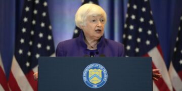 واشنطن ولندن تفرضان حزمة عقوبات جديدة على أفراد “لصلتهم” بحركة المقاومة الإسلامية الفلسطينية.. وحماس تعتبر الإجراء يندرج ضمن تواطؤ الحكومتين الأمريكية والبريطانية مع اسرائيل