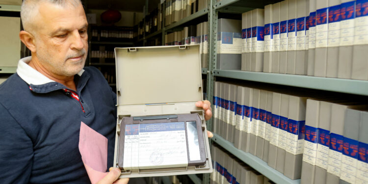 بيروت تسعى لإدراج أرشيف تلفزيون لبنان على لائحة “ذاكرة العالم” لليونسكو