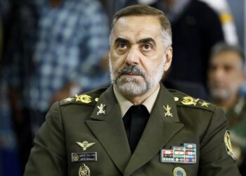 طهران تحذر واشنطن من تشكيل تحالف دولي في البحر الأحمر لمواجهة هجمات جماعة “انصار الله” في اليمن