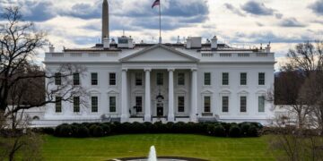 البيت الأبيض: لسنا قريبين من التوصل إلى إتفاق لوقف الصراع بين إسرائيل وحماس ولم نحدد مهلة لتل ابيب لإنهاء عملية غزة