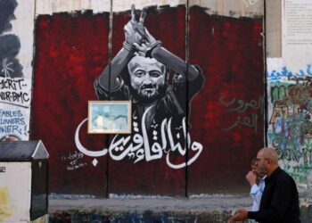 إعلام إسرائيلي : حماس تُصر على ضم 3 قادة فلسطينيين بارزين لصفقة التبادل المُقبلة مع إسرائيل