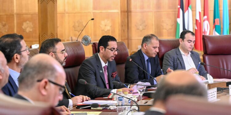 على هامش مشاركة مركز “تريندز” بجناح نوعي في الملتقى السنوي الأول لمراكز الفكر في الدول العربية “تريندز “يستعرض دور مراكز الفكر في دعم جهود التنمية المستدامة في جامعة الدول العربية