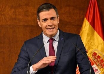 إسبانيا تدعو أوروبا للتحدث بوضوح وبصوت واحد عن الحرب الوحشية الإسرائيلية على غزة وتتعهد بأن مدريد “لن تجلس دون أن تفعل شيئا بهذا الخصوص”