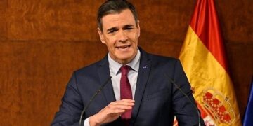 إسبانيا تدعو أوروبا للتحدث بوضوح وبصوت واحد عن الحرب الوحشية الإسرائيلية على غزة وتتعهد بأن مدريد “لن تجلس دون أن تفعل شيئا بهذا الخصوص”