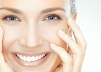 تناول مكملات الكولاجين لمدة عام يعزز قوة العظام ويعزز نمو معادنها