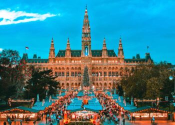 النمسا تتصدر قائمة السعادة في الإتحاد الأوروبي لعام 2023