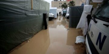 بلدية غزة تحذر من غرق مناطق شمال المدينة بمياه الصرف الصحي