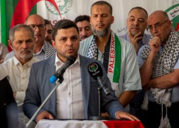 قيادي في حماس من الجزائر: من يدخل غزة على ظهر دبابة سنتعامل معه كصاحب الدبابة