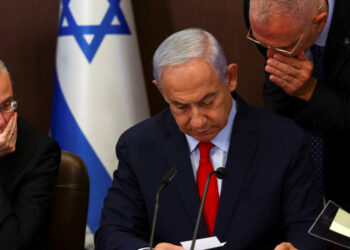 لأول مرة في تاريخها.. إسرائيل تمثل أمام محكمة العدل الدولية.. إشادة كبيرة ببراعة جنوب إفريقيا في اختيار المحكمة.. ما الذي يمكن أن تخسره إسرائيل من هذا الإجراء؟ وما المطلوب من المسؤولين الفلسطينيين أن يفعلوه؟