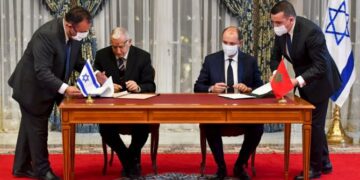 الحكومة المغربية تعلن إستعدادها لدراسة عريضة وقف التطبيع مع إسرائيل وحقوقيون يتوقعون التفاعل الإيجابي مع العريضة