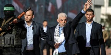 “مودرن دبلوماسي”: حماس وروسيا إنتصرتا في الحروب الجيوسياسية.. والغرب سيدفع ثمن خسائره