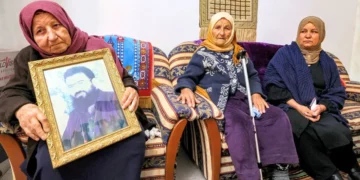 الجيش الإسرائيلي يعتقل شقيقتي القيادي في حركة “حماس” صالح العاروري