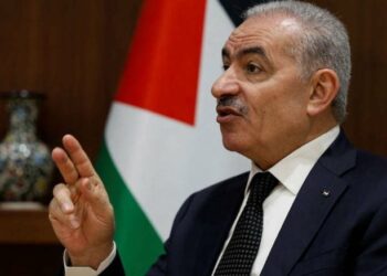 اشتية يطالب “العدل الدولية” بقرار مستعجل لوقف الحرب