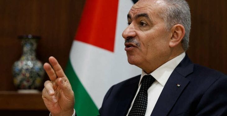 اشتية يطالب “العدل الدولية” بقرار مستعجل لوقف الحرب
