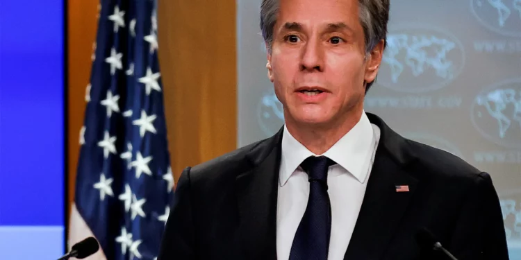 بلينكن: الدول العربية ليست حريصة على إعادة إعمار غزة إذا كانت “ستسوى بالأرض” مجددا ويجب إقامة دولة فلسطينية من أجل التوصل لأي تسوية إقليمية .. وإسرائيل لن تنعم بالأمن دون حل