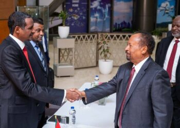 حميدتي وحمدوك يبحثان وقف الحرب والأزمة الإنسانية بالسودان
