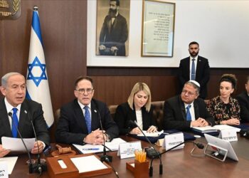 “الكابينت” الإسرائيلي يوافق على تحويل أموال المقاصة للفلسطينيين