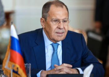 لافروف يطالب الولايات المتحدة بوقف العدوان على اليمن وإيجاد حل دبلوماسي للتوتر.. ويؤكد أن القصف الامريكي والبريطاني يقلل فرص الحوار