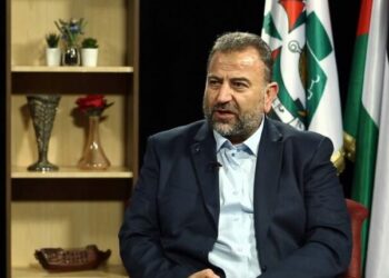 اغتيال نائب رئيس المكتب السياسي لحركة حماس صالح العاروري وإثنين من قادة كتائب “القسام” بقصف لطائرة إسرائيلية مسيرة على مكتبه في الضاحية الجنوبية لبيروت