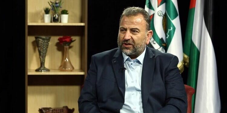 اغتيال نائب رئيس المكتب السياسي لحركة حماس صالح العاروري وإثنين من قادة كتائب “القسام” بقصف لطائرة إسرائيلية مسيرة على مكتبه في الضاحية الجنوبية لبيروت